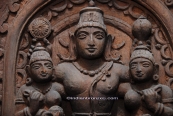 Vishnu Wood Carving (IBH343)